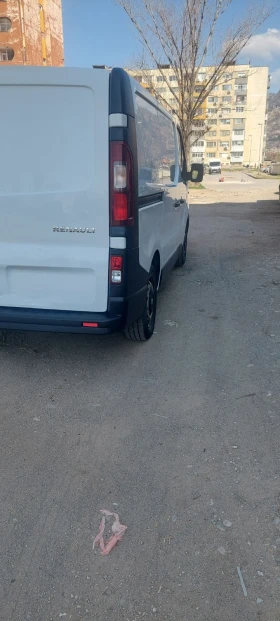 Renault Trafic 1.6 dti клима, снимка 5
