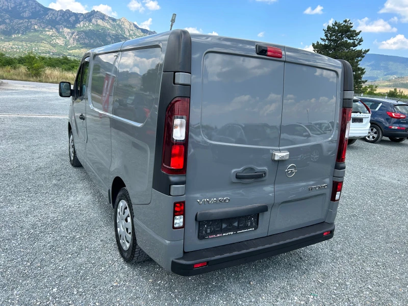 Opel Vivaro (KATO НОВА), снимка 8 - Бусове и автобуси - 41445182