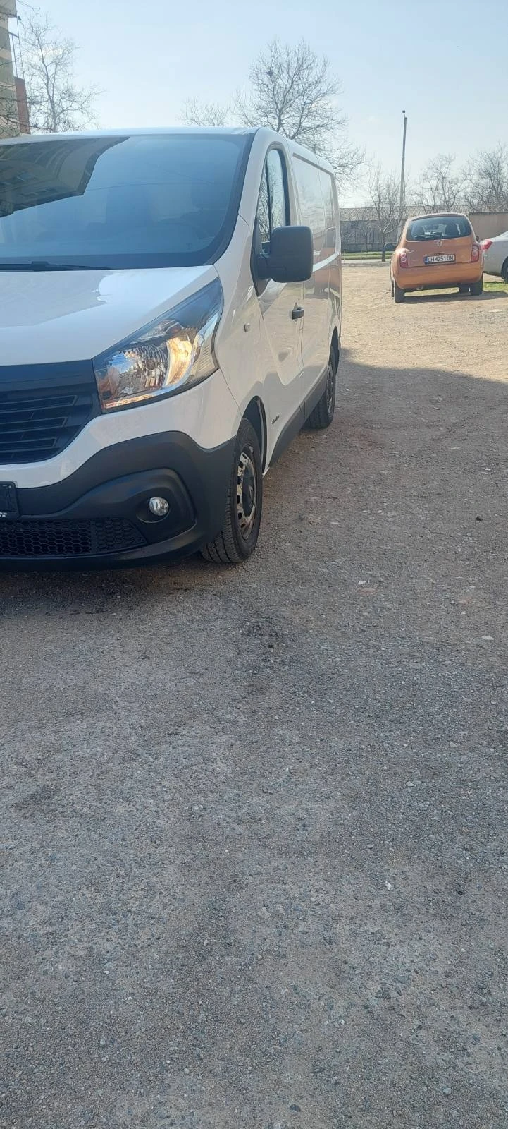 Renault Trafic 1.6 dti клима, снимка 3 - Бусове и автобуси - 53980035