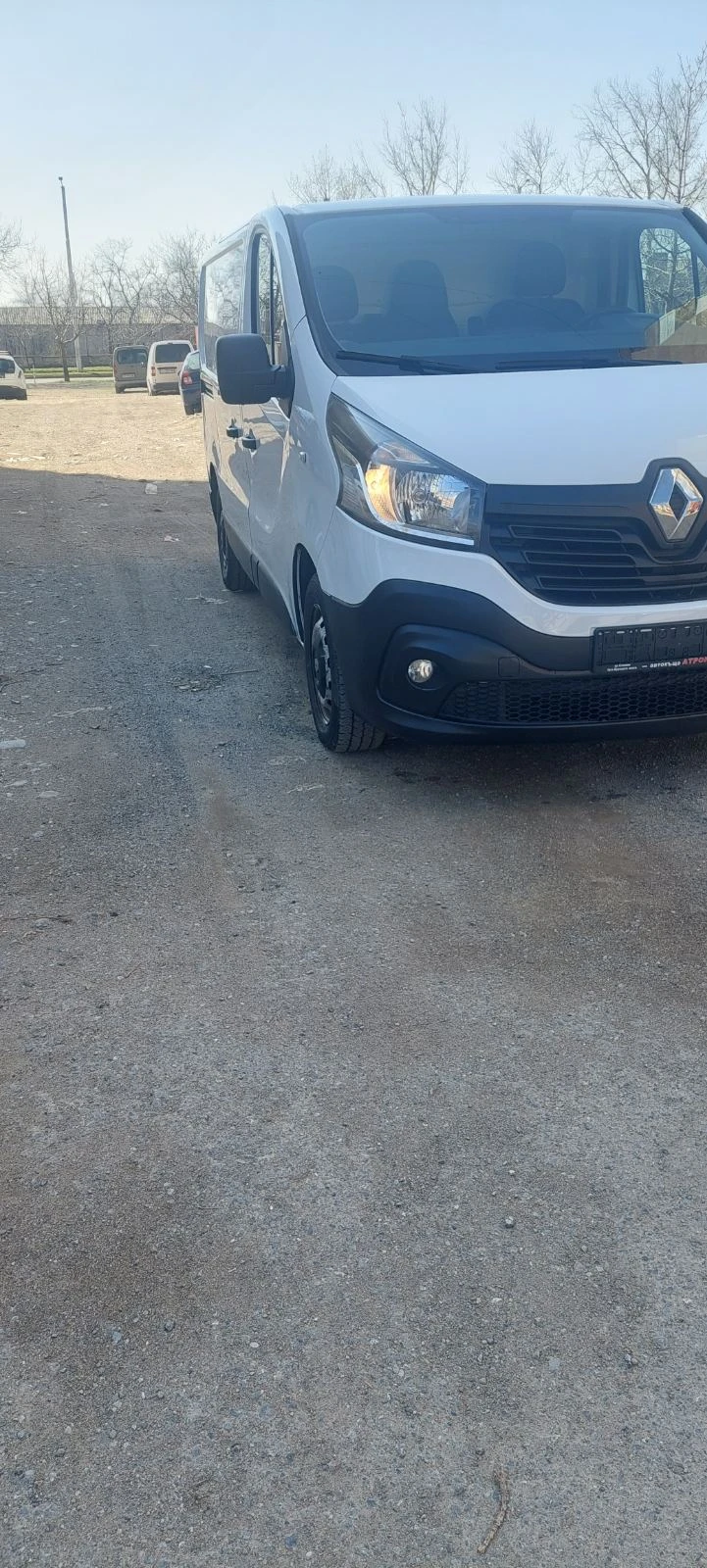 Renault Trafic 1.6 dti клима, снимка 2 - Бусове и автобуси - 53980035