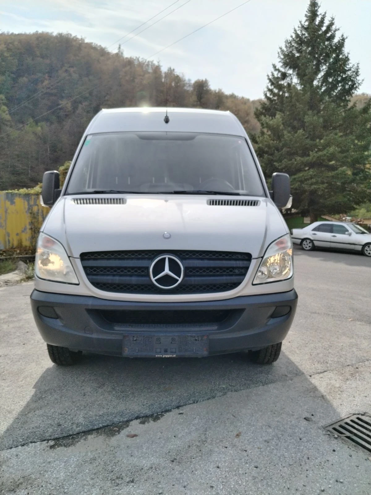 Mercedes-Benz Sprinter 515 До 3.5 тона - изображение 9