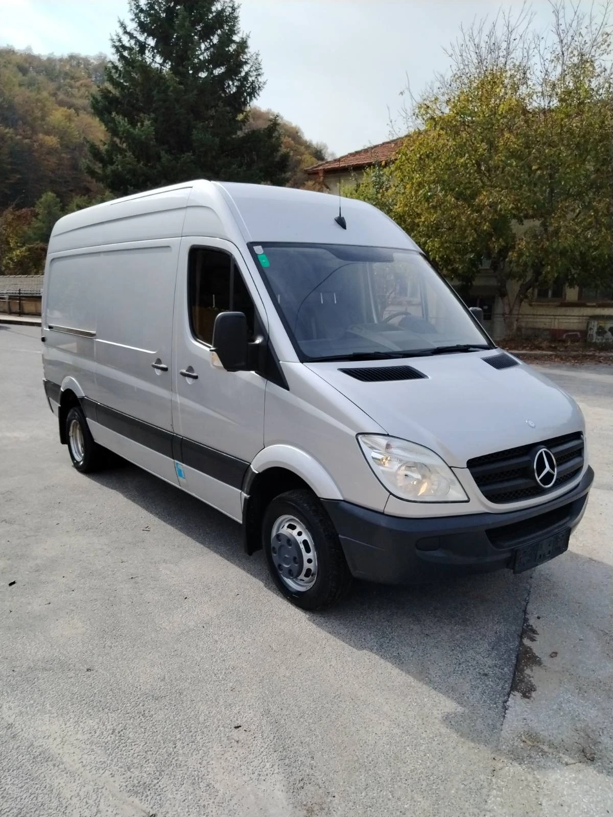 Mercedes-Benz Sprinter 515 До 3.5 тона - изображение 8