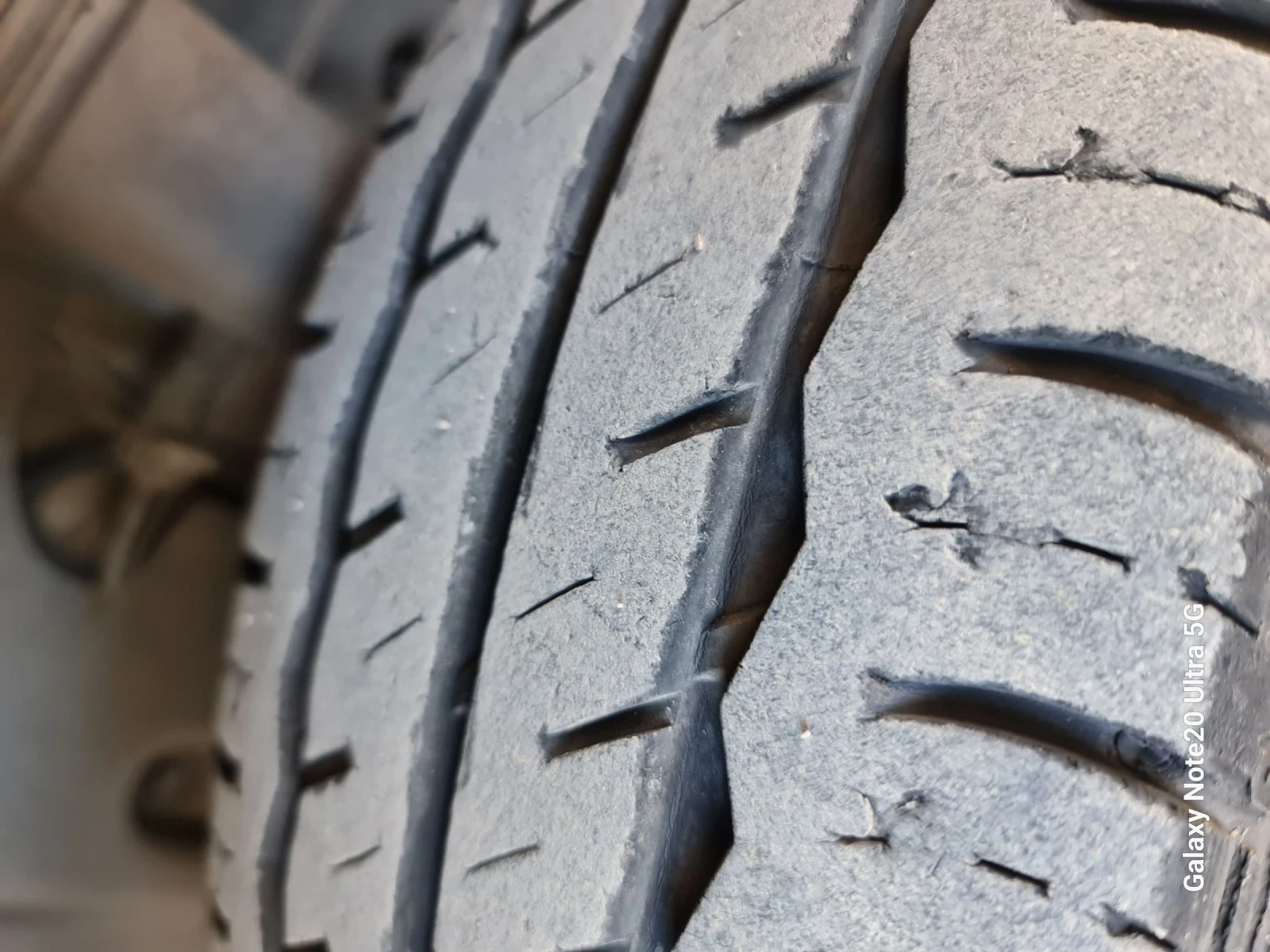 VW Crafter Хладилен, снимка 4 - Бусове и автобуси - 54565442