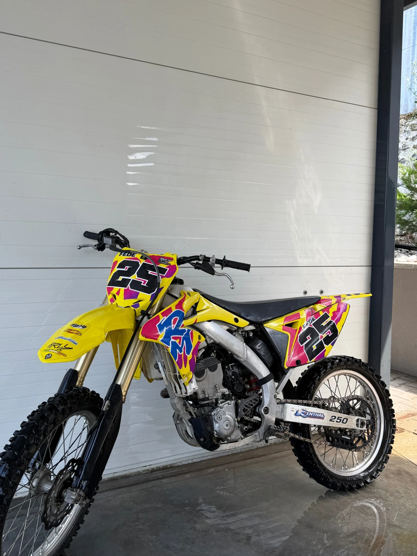 Suzuki 250, снимка 4 - Мотоциклети и мототехника - 55195238