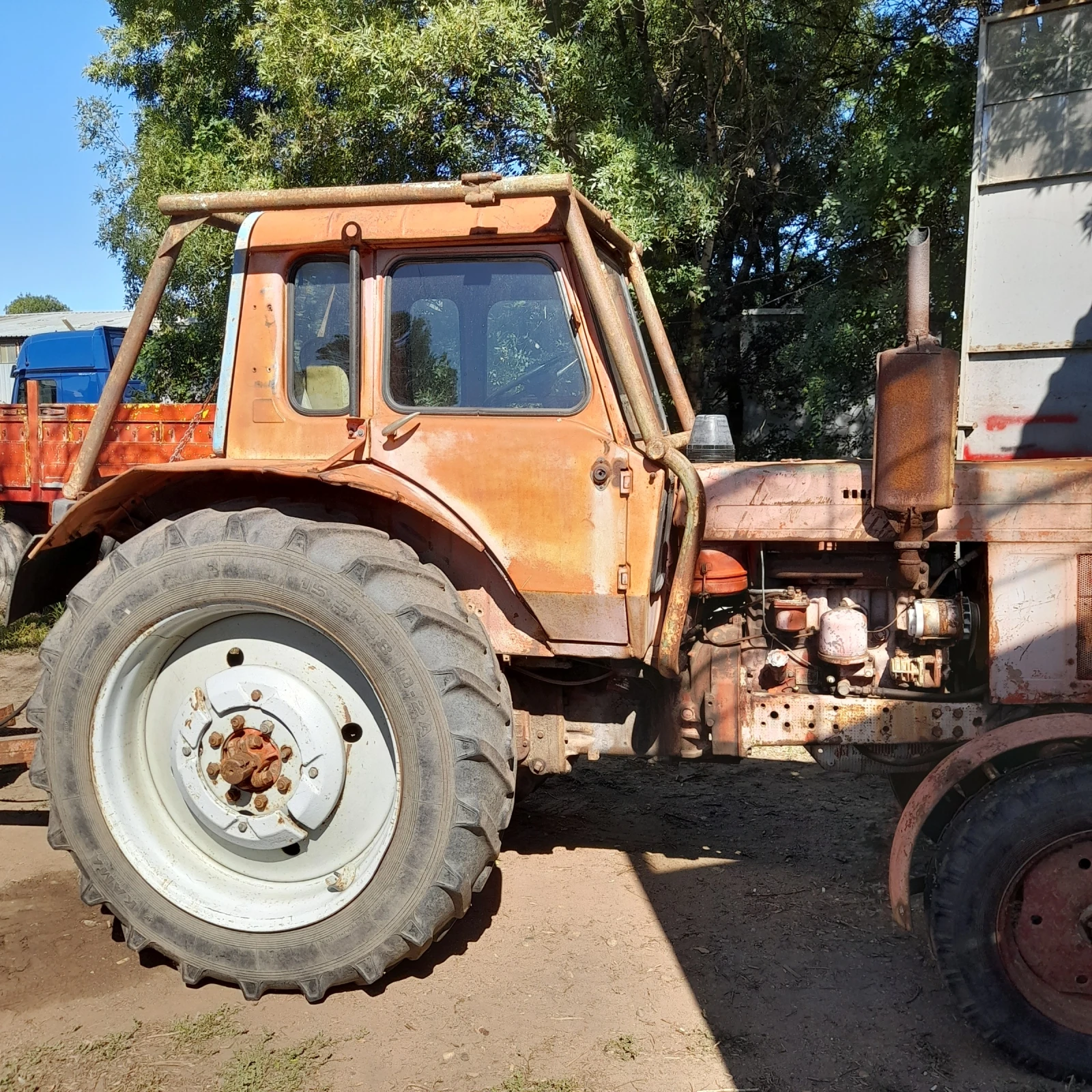 Трактор Болгар 80 с дискова брана - изображение 3