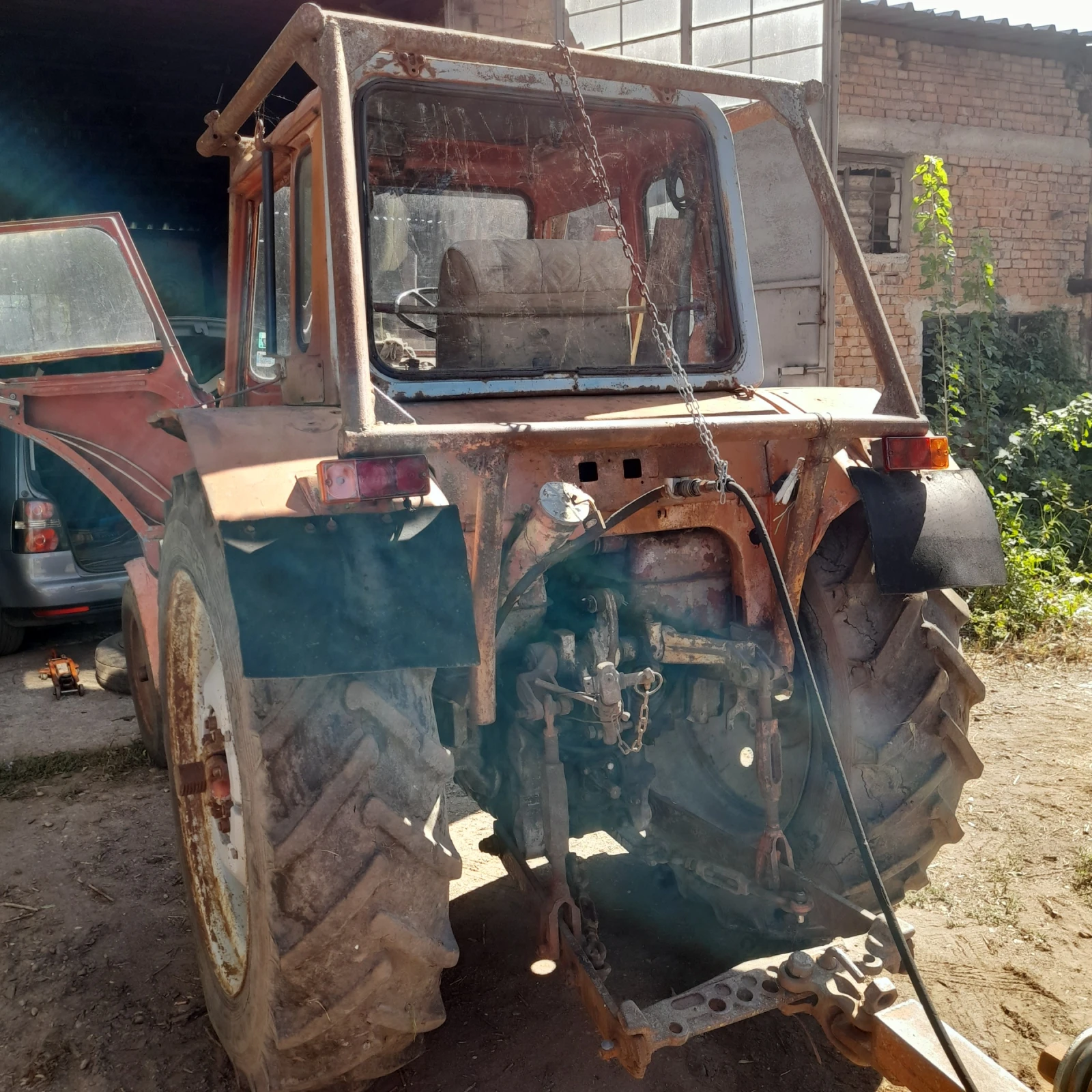 Трактор Болгар 80 с дискова брана - изображение 4