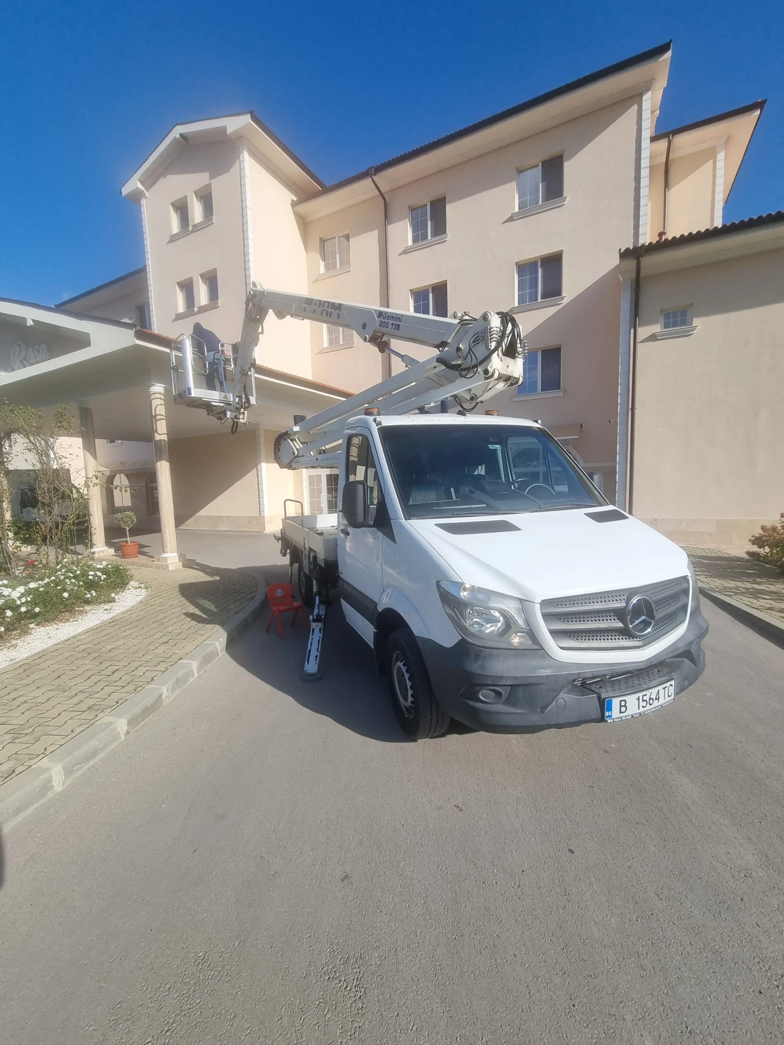 Автовишка Mercedes-Benz  - изображение 8