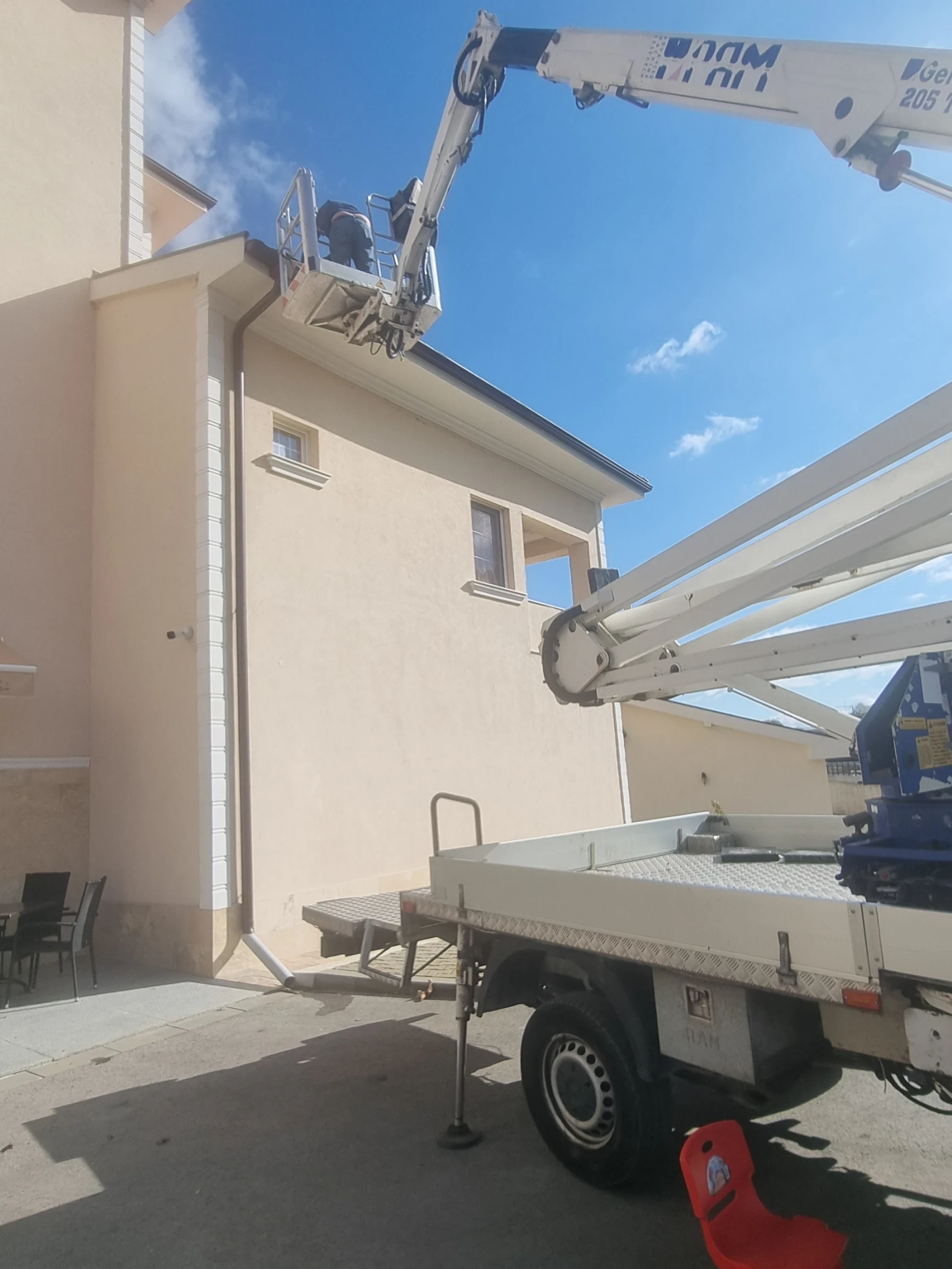 Автовишка Mercedes-Benz  - изображение 7