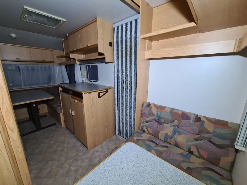 Каравана Knaus Sudwind, снимка 14 - Каравани и кемпери - 52463026