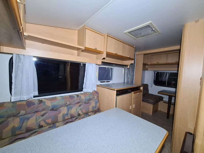 Каравана Knaus Sudwind, снимка 11 - Каравани и кемпери - 52463026