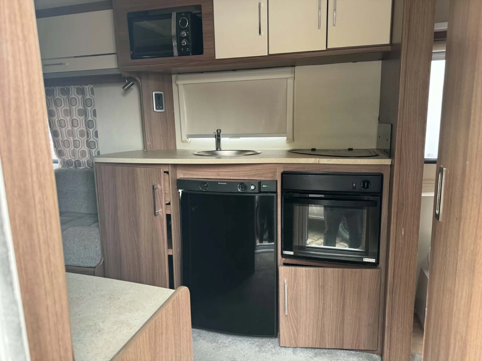 �������� Lunar Venos | Mobile.bg � ����������� 6