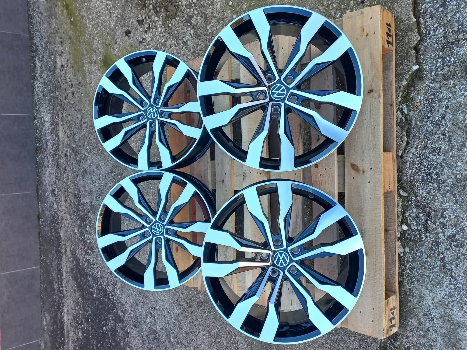 Джанти за VW Tiguan, снимка 6 - Гуми и джанти - 54198418