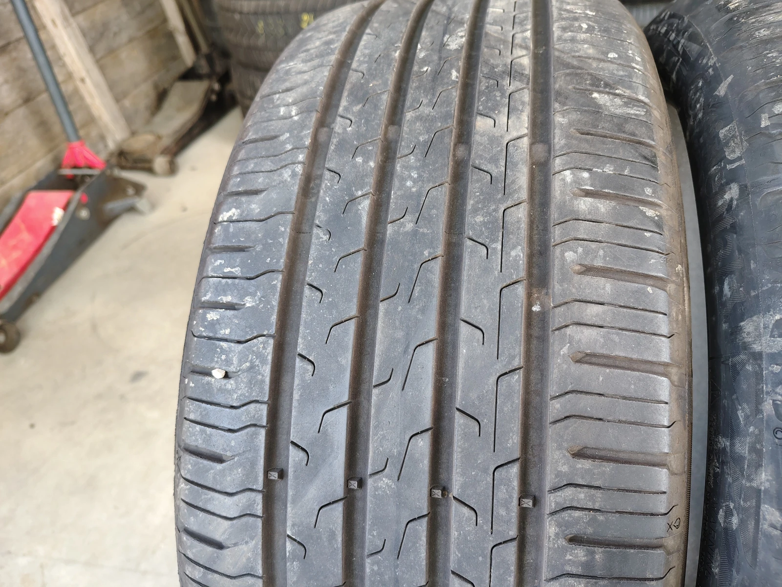 Гуми Летни 245/35R20, снимка 3 - Гуми и джанти - 55845847