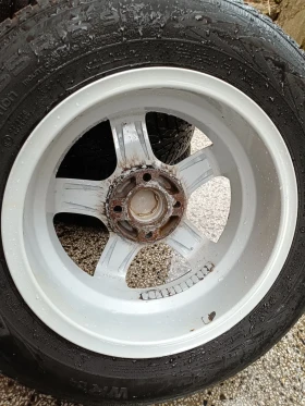 Гуми с джанти Nokian 195/65R15, снимка 6 - Гуми и джанти - 48243230