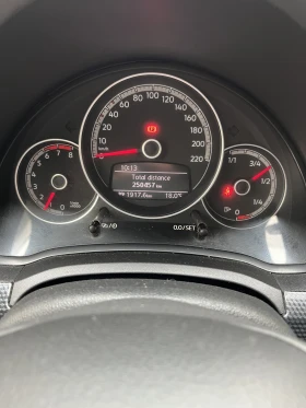 VW Up, снимка 7