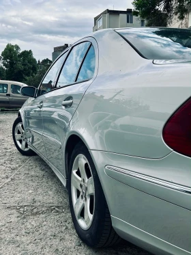 Mercedes-Benz E 220, снимка 3