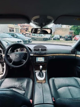 Mercedes-Benz E 220, снимка 5