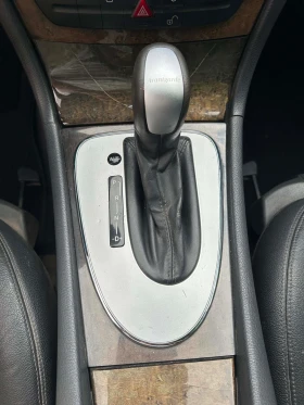 Mercedes-Benz E 220, снимка 7