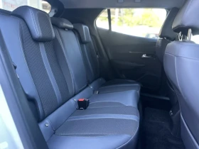 Peugeot 2008  54 kWh  136hp SOH87%ALLURE, СОБСТВЕН ЛИЗИНГ/БАРТЕ, снимка 10