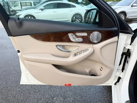 Mercedes-Benz C 400 AMG-4x4-PANORAMA-BURMESTER-KAMERA-SPORT-LED-FULL , снимка 9