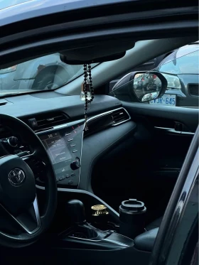 Toyota Camry * XLE * * HeadUp* * АвтоКредит* (ЦЕНА ДО БГ) - 32999 лв. - 77215170 | Car24.bg