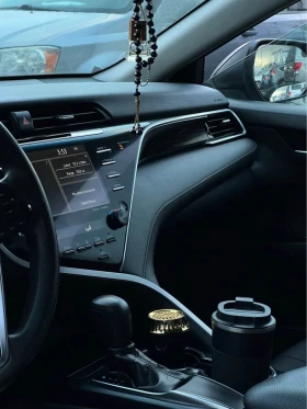 Toyota Camry * XLE * * HeadUp* * АвтоКредит* (ЦЕНА ДО БГ) - 32999 лв. - 77215170 | Car24.bg