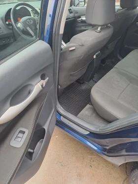Обява за продажба на Toyota Auris Хечбек ~9 800 лв. - изображение 5
