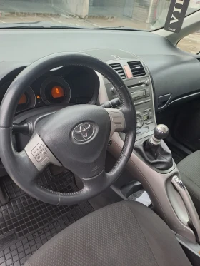 Обява за продажба на Toyota Auris Хечбек ~9 800 лв. - изображение 2