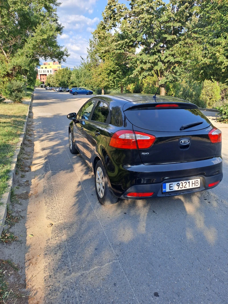 Kia Rio 1.2 бензин/газ , снимка 4 - Автомобили и джипове - 41668180