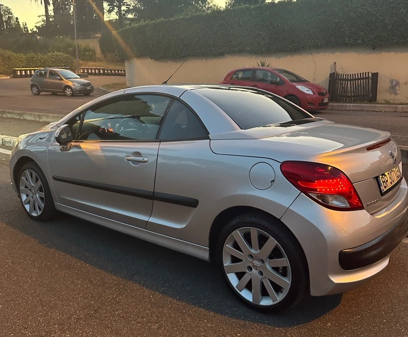 Peugeot 207, снимка 7 - Автомобили и джипове - 47299998