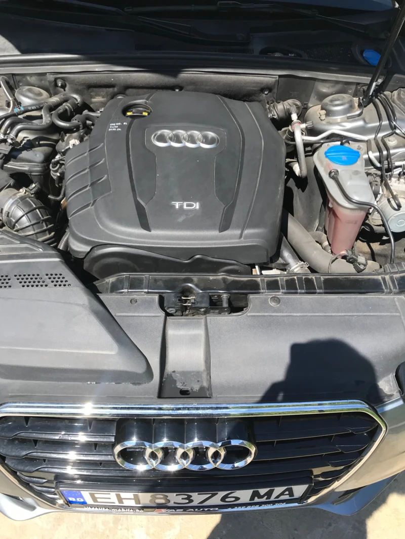 Audi A5 2.0TDI 177k.s, снимка 9 - Автомобили и джипове - 47754350