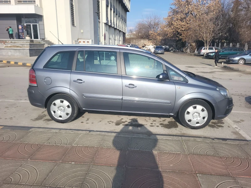 Opel Zafira, снимка 2 - Автомобили и джипове - 48949146