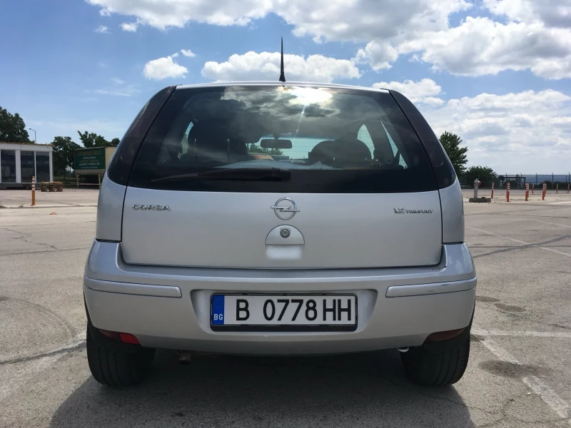 Opel Corsa 1.2 16v Twinport, снимка 5 - Автомобили и джипове - 52517448