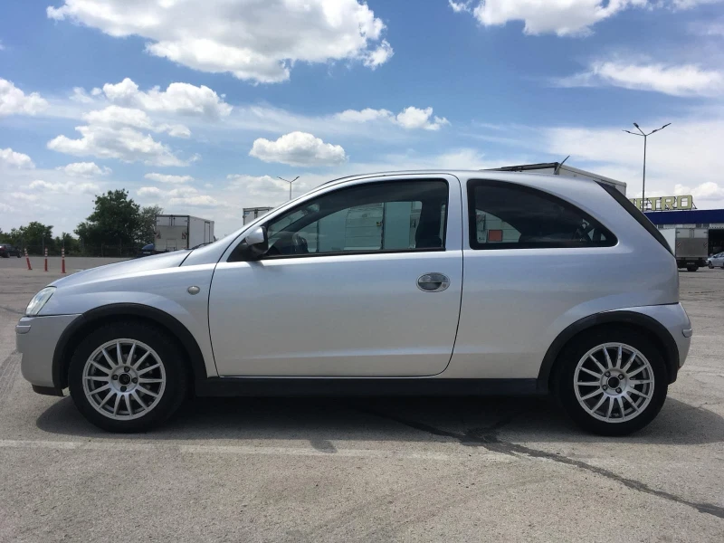 Opel Corsa 1.2 16v Twinport, снимка 3 - Автомобили и джипове - 52517448