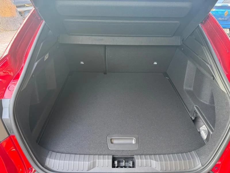 Renault Arkana 1.6HEV/143HP/ESPRIT-ALPINE/CAM/BOSE/LED/KLESS/513g, снимка 16 - Автомобили и джипове - 52222146