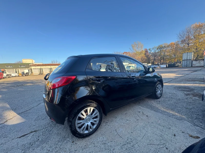 Mazda 2, снимка 5 - Автомобили и джипове - 52264774
