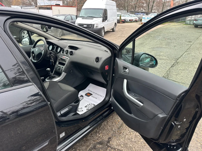 Peugeot 308 1.6 HDI, снимка 15 - Автомобили и джипове - 52796041