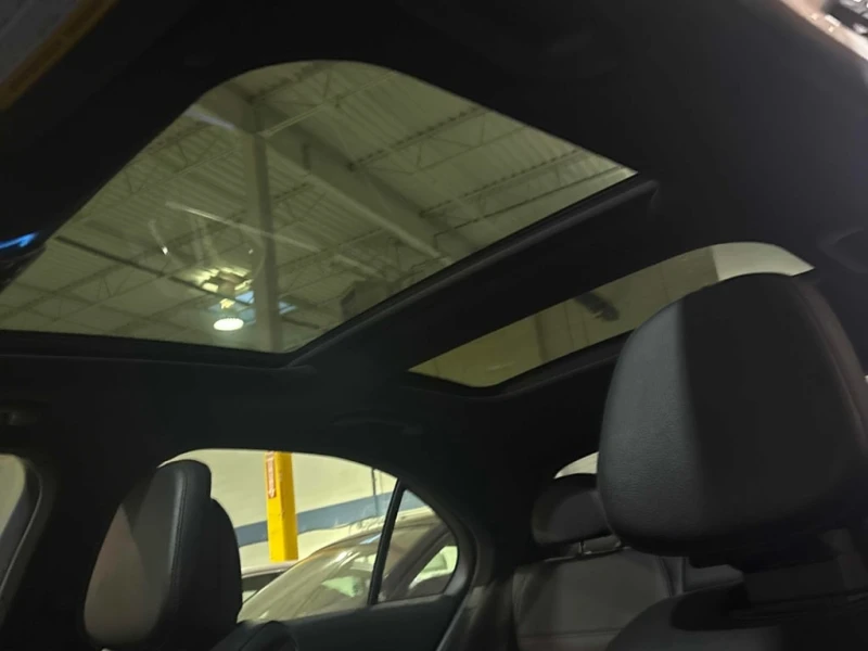 Mercedes-Benz C 300 * CARFAX * ЦЕНА ДО БГ, снимка 10 - Автомобили и джипове - 53218495