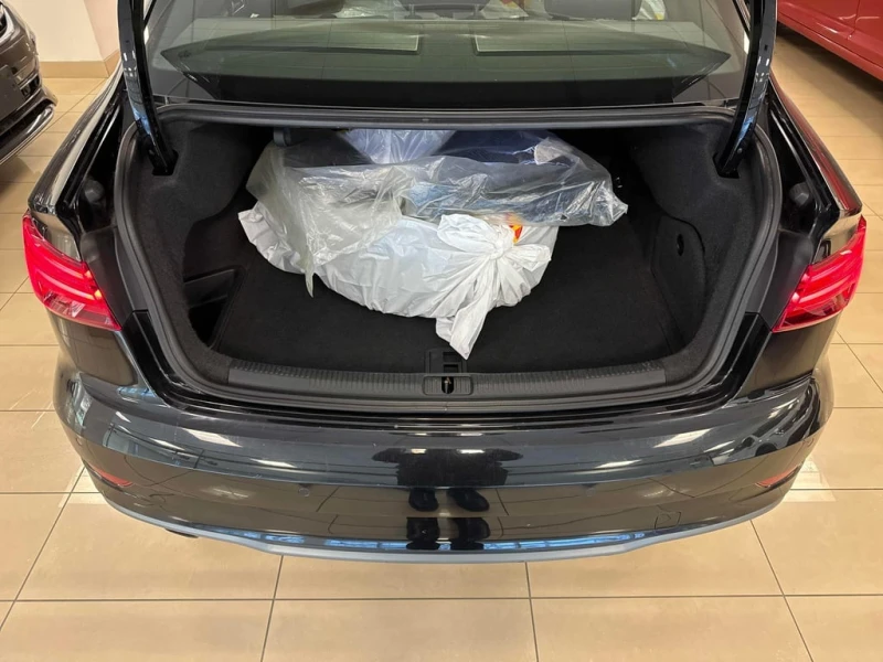 Audi A3 * Technik * CARFAX * S LINE * КОМПЛЕКТ ГУМИ * КАМЕ, снимка 10 - Автомобили и джипове - 53277915