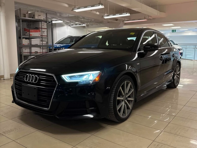 Audi A3 * Technik * CARFAX * S LINE * КОМПЛЕКТ ГУМИ * КАМЕ