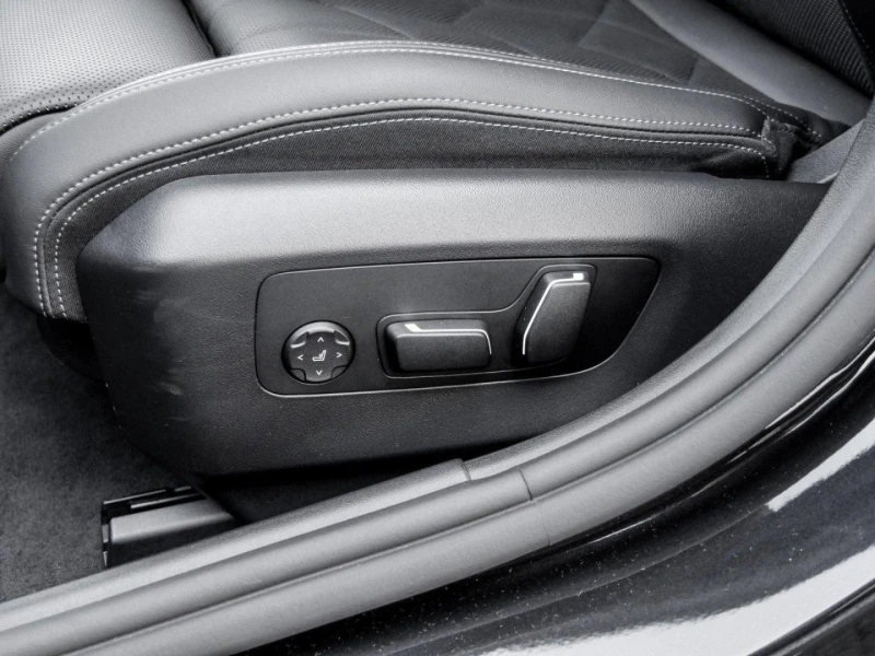 BMW 520 d xDrive M Sport Paket, снимка 11 - Автомобили и джипове - 53472590