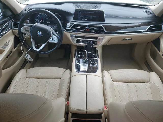 BMW 740, снимка 7 - Автомобили и джипове - 47415658