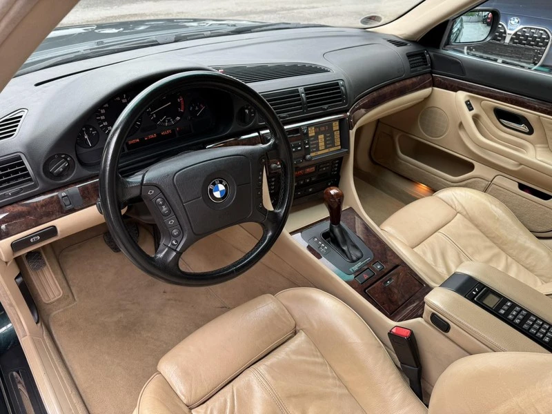 BMW 740 i, снимка 8 - Автомобили и джипове - 54427287