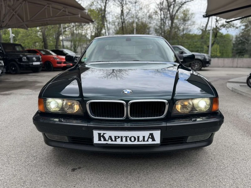 BMW 740 i, снимка 3 - Автомобили и джипове - 54427287