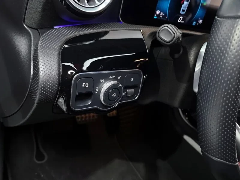 Mercedes-Benz A 220 W177 A220 Sedan | Mobile.bg � ����������� 17