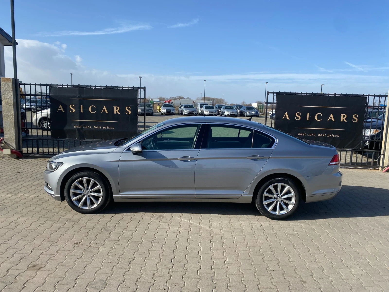 VW Passat 1.6D DISTRONIC EURO 6B - изображение 2