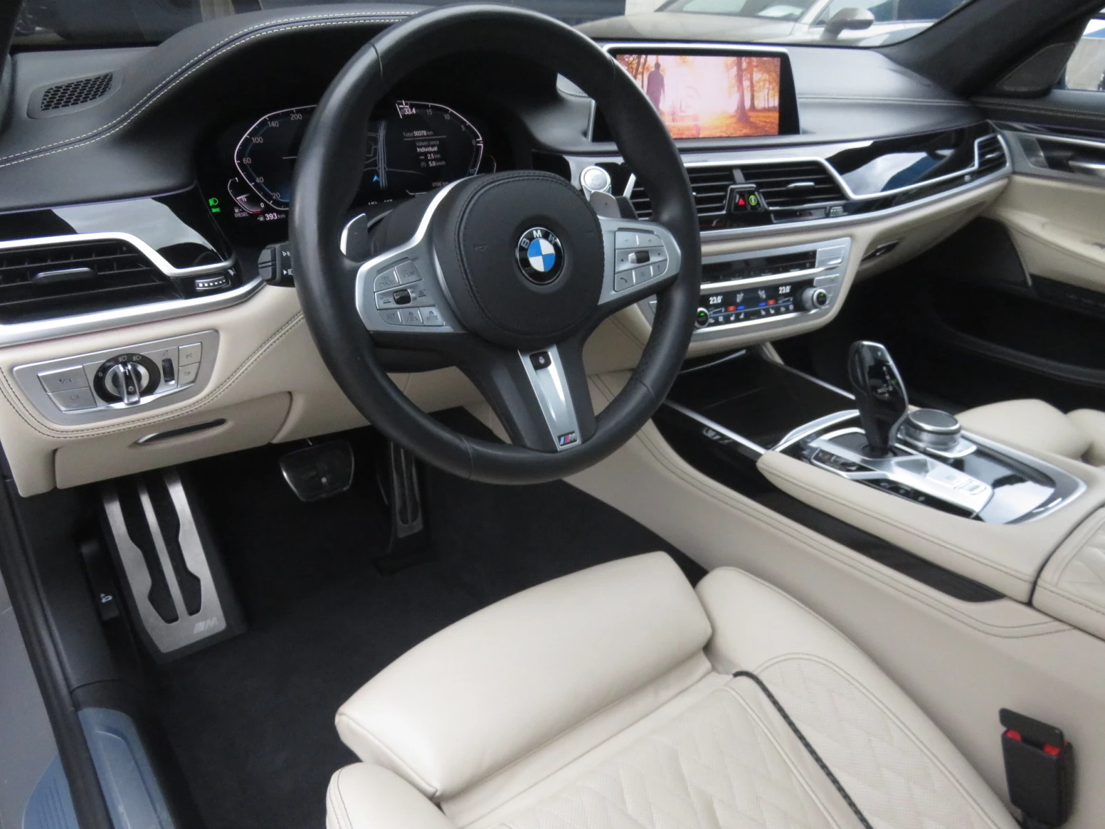 BMW 750 Ld xDrive, M-Paket, Individual, 3xTV, Night Vision - изображение 9