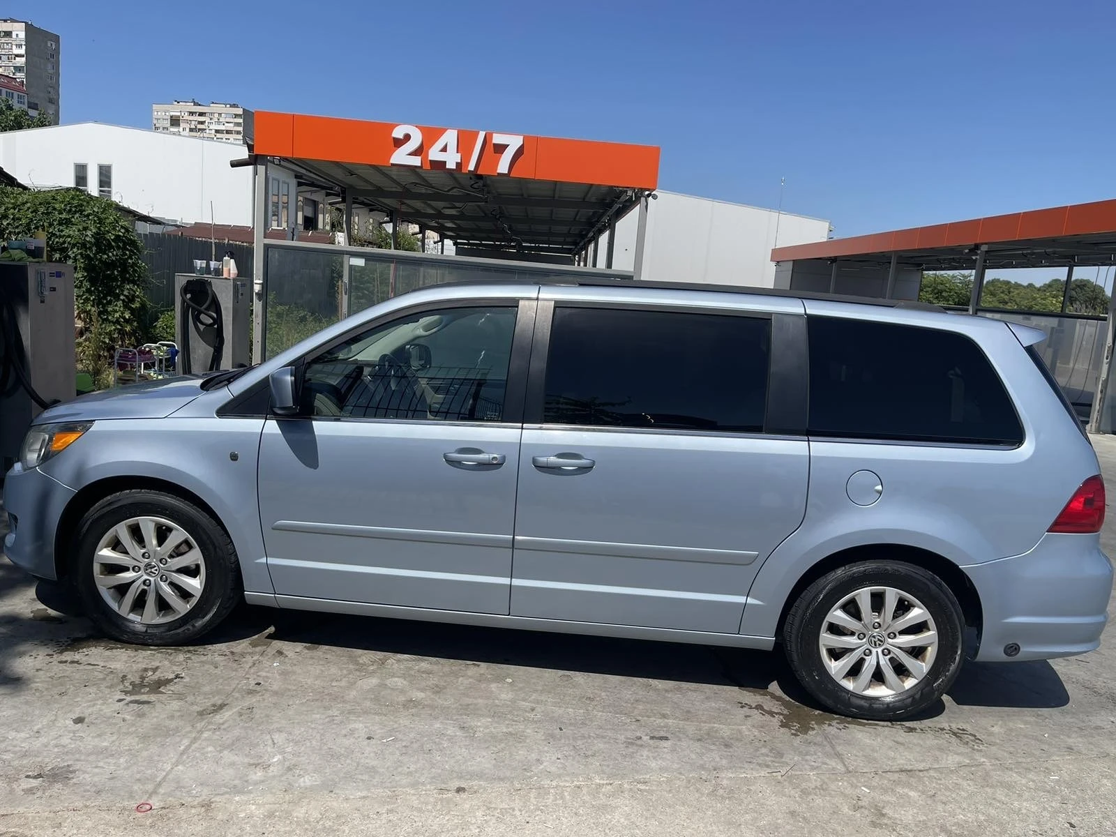 Chrysler Voyager VW Routan - изображение 3