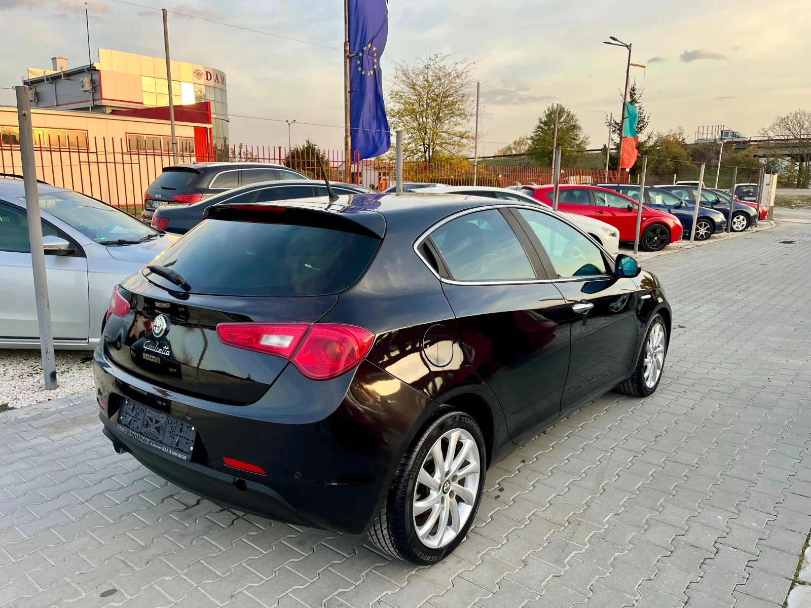 Alfa Romeo Giulietta 1.6* 105* Нов внос* Перфектна* 168км*  - изображение 8