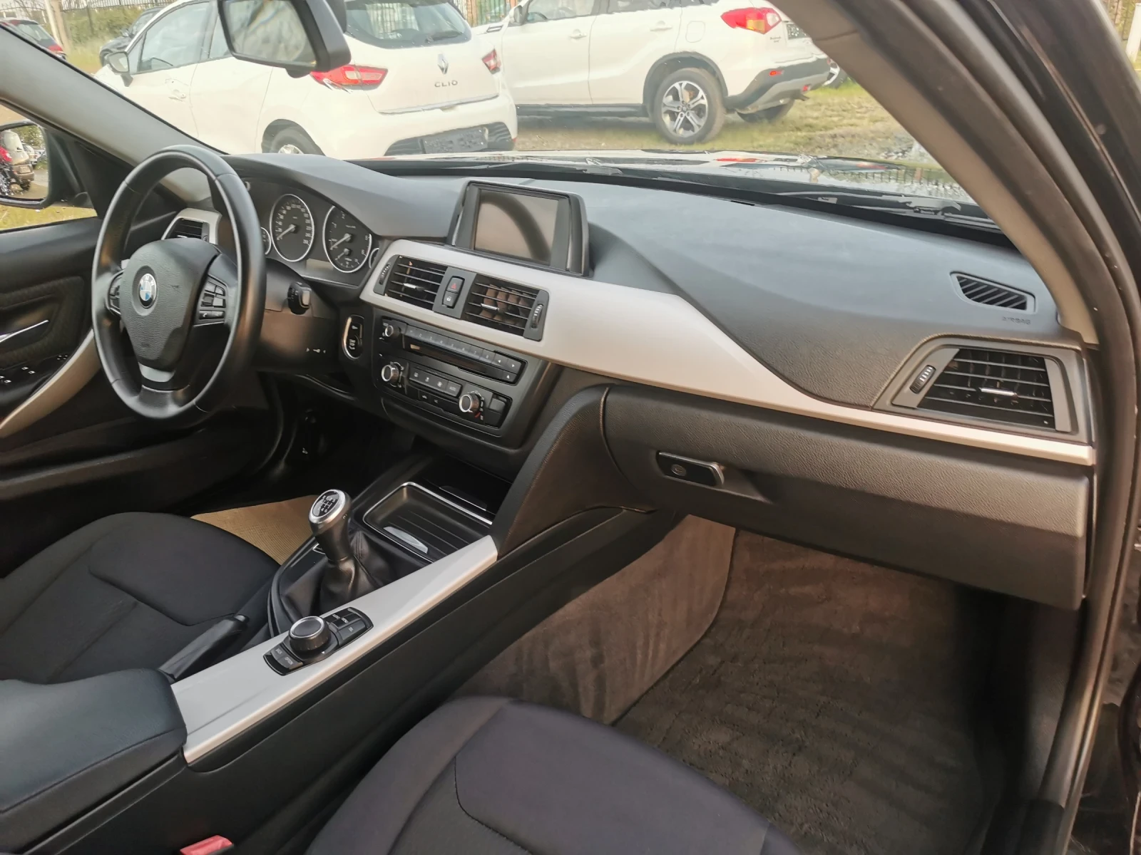 BMW 318 2, 0tdi - изображение 10